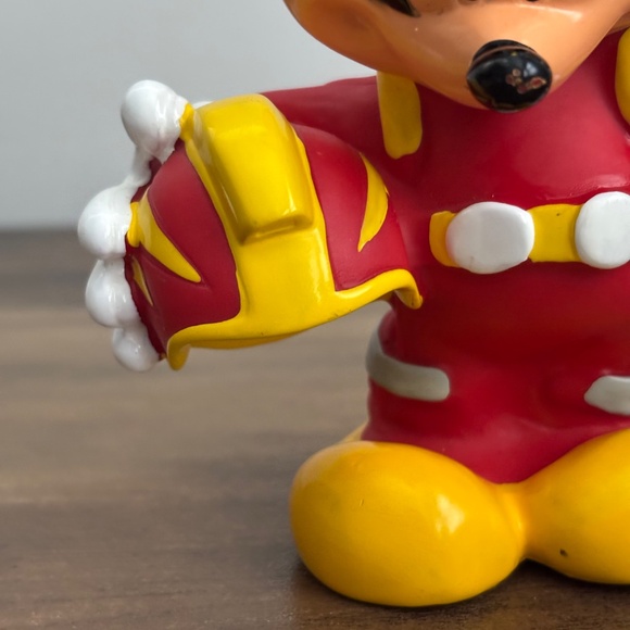 * Disney MICKEY MOUSE Roadster Racers Figure Toy w/ Helmet 5" PVC Cake Topper * - Picture 8 of 10